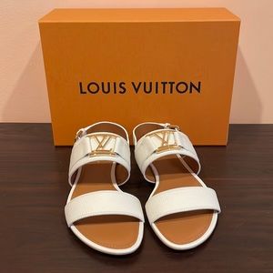 Louis Vuitton Horizon Flat Sandal